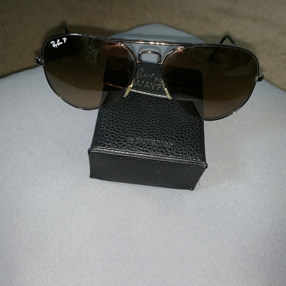 Ray Ban Sunglasses - Picture 4 of 7